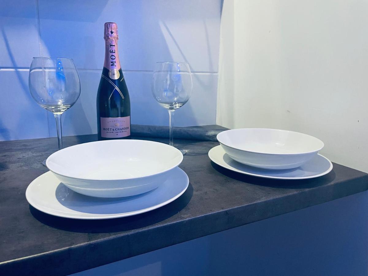 Luxury Suites Budapest Bagian luar foto